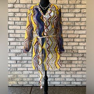 KLD Signature Sheer Longline Blouse Size L - Runs smaller.